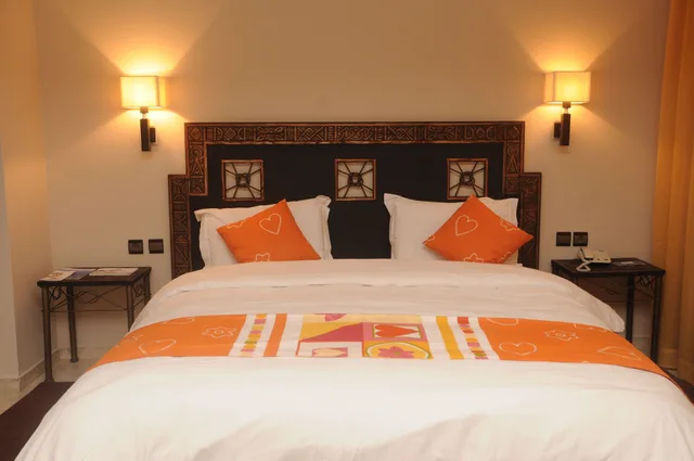 غرفة قياسية بسرير كينج، Hotel Oasis and Spa 6/9