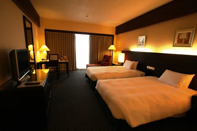 غرفة بسريرين منفصلين تُحدَّد حسب التوفر، Okinawa Kariyushi Beach Resort Ocean Spa 1/5