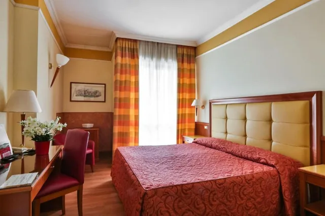 غرفة كلاسيكية بسرير مزدوج أو سريرين منفصلين بإطلالة على الحديقة، Hotel Il Chiostro 8/9