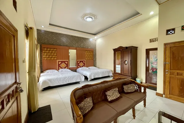 جناح، Hotel Ramayana Garut 2/6