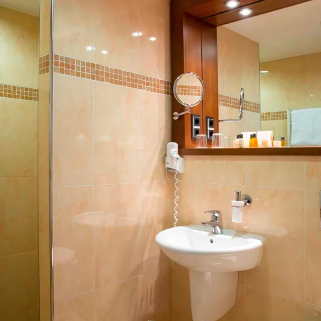 غرفة كلاسيكية مفردة، Hotel Simon Plaza 4/4