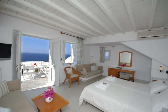 غرفة سوبيريور عائلية، Mykonos View 1/1