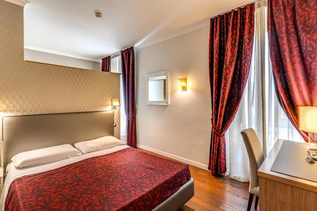 غرفة بسرير كوين، Boutique Hotel Roma 7/9