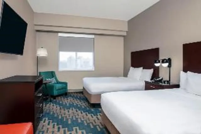 غرفة تقليدية بسريرين كوين، Four Points By Sheraton Fort Lauderdale Airport - Dania Beach 1/2
