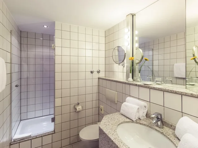 غرفة بريفيليج بسرير كوين، Mercure Hotel Koeln City Friesenstrasse 6/7