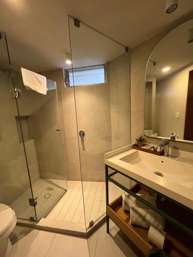 جناح سوبيريور، Oliva Plaza Hotel 7/8