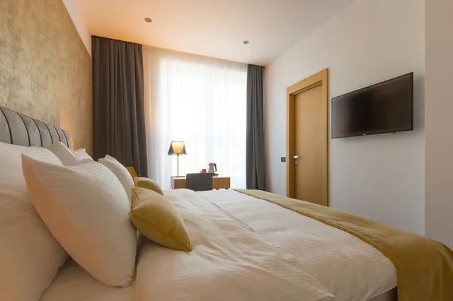 غرفة سوبيريور بسرير مزدوج أو سريرين منفصلين، Boutique Hotel Museum 6/10