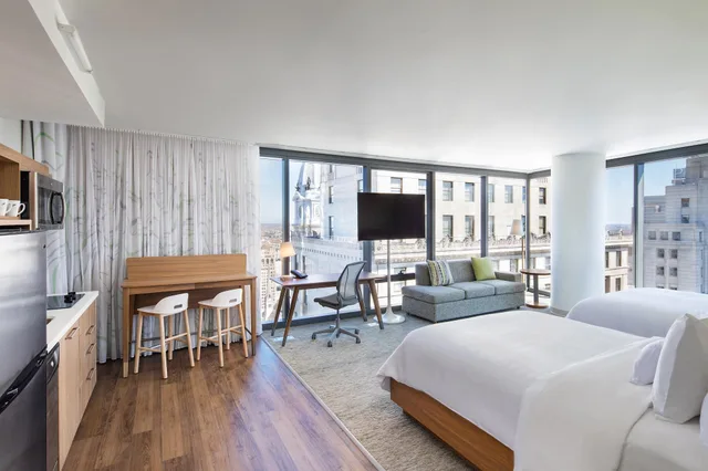 Executive, Studio, Suite, 2 Queen Beds, City View, Corner, Element Philadelphia Downtown 3/10