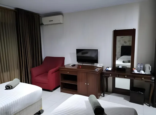 غرفة قياسية بسريرين منفصلين، Rizen Premiere Hotel 1/1