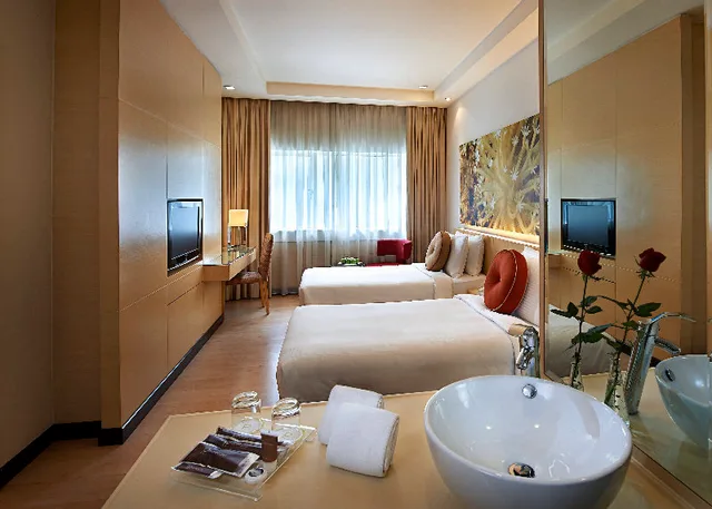 غرفة ديلوكس بسريرين منفصلين وسرير كينج، ANSA Hotel Kuala Lumpur 2/2