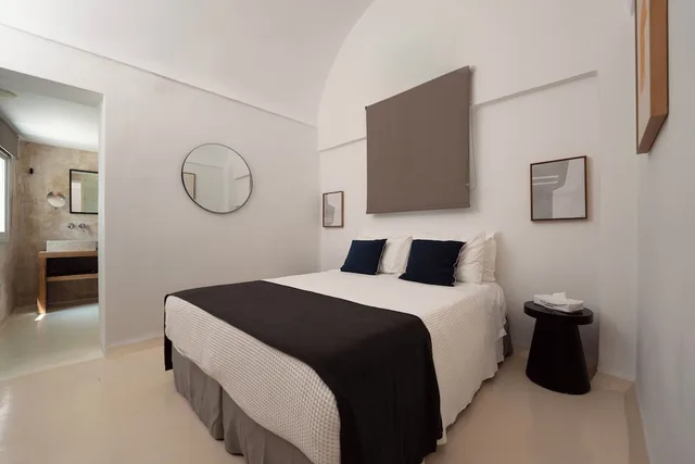 Mini, Premium, Queen Bed, Caldera View, Plunge Pool، Rocabella Deluxe Suites And Spa 8/10