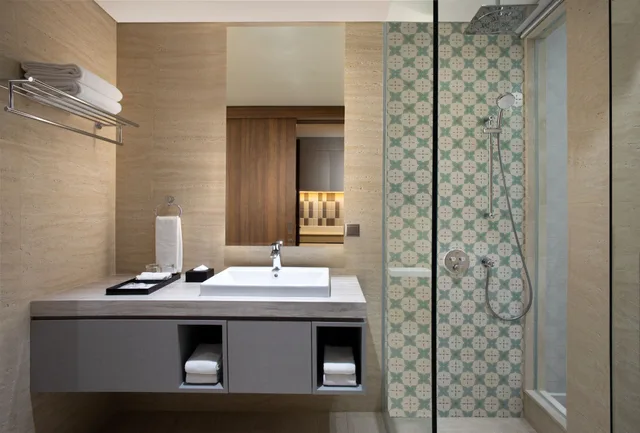 غرفة سوبيريور بسرير كينج، Trembesi Hotel BSD 4/4