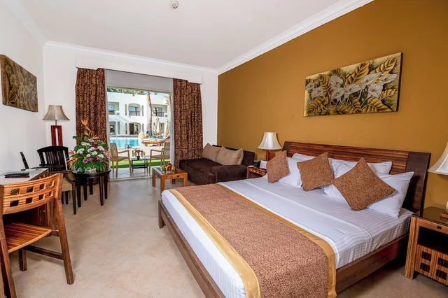 غرفة سوبيريور بإطلالة على المسبح، Xperience St Georges Homestay 1/6