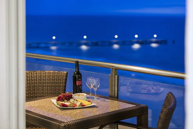 Oaks Glenelg Plaza Pier Suites، أديليد 59/82