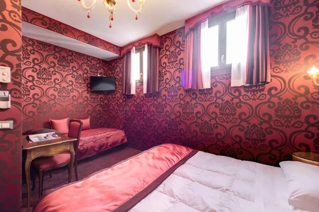 غرفة قياسية ثلاثية، Hotel Domus Cavanis Venezia 1/6