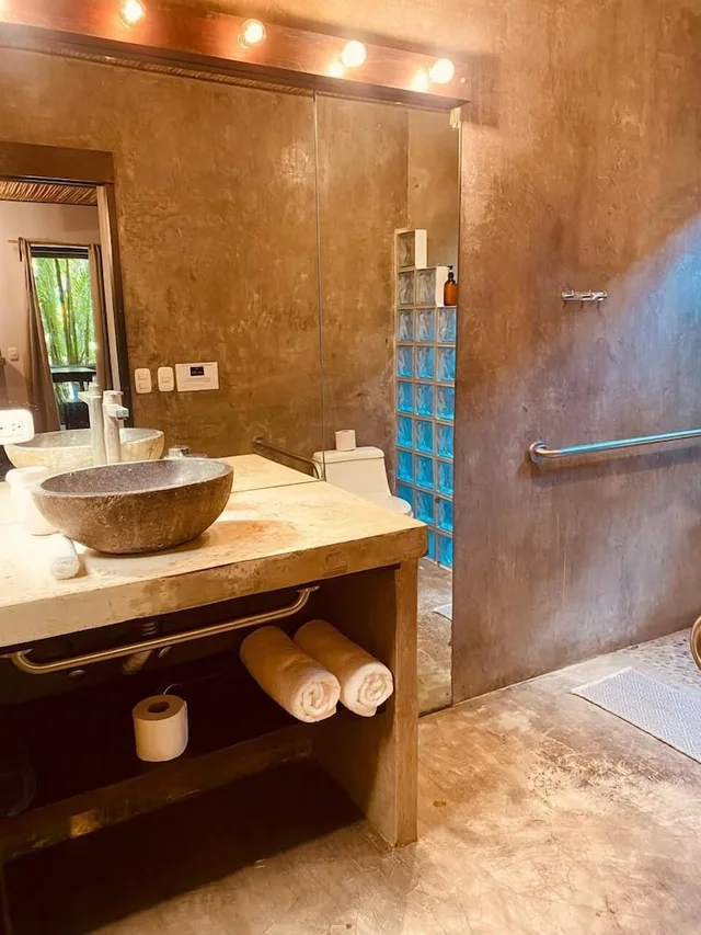 Design, Studio, King Bed, Beach Side, Kitchen, Lua Villas 4/4