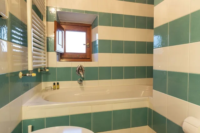 2 Bedrooms, Duplex, Tower, Apartment, 2 Queen Beds، Agriturismo I Bonsi 5/7