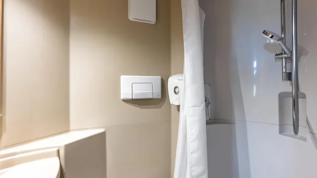 غرفة قياسية بسريرين منفصلين وسرير بطابقين وثلاثة أسرّة، Premiere Classe Lille Ouest - Lomme 9/9