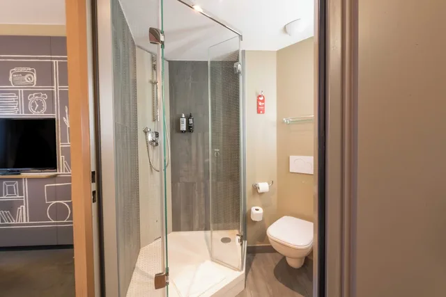 غرفة كومفورت بسرير مزدوج، Ibis Geneve Centre Lac 5/5