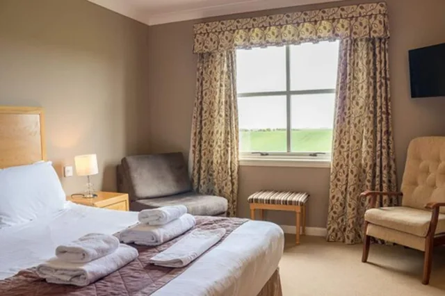 غرفة بسرير مزدوج، Purdy Lodge 1/4