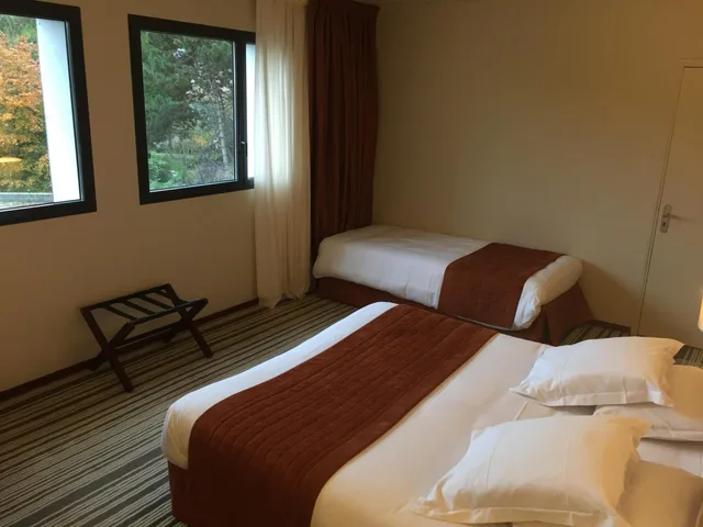 Room, Triple, South Side, Hotel Du Casino 2/3