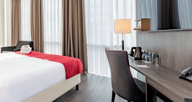 غرفة سوبيريور بسريرين منفصلين، PLAZA Premium Almere 4/6