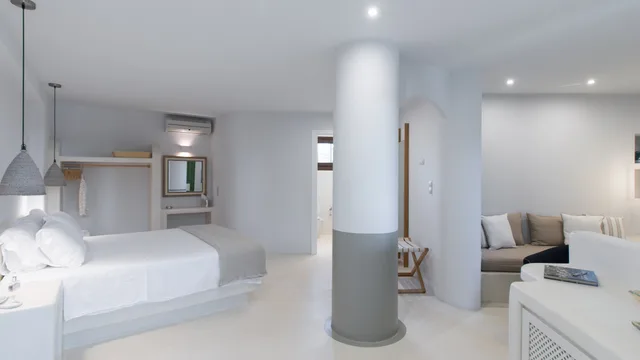 premium side sea view suite، Finikas Beach Hotel 3/4