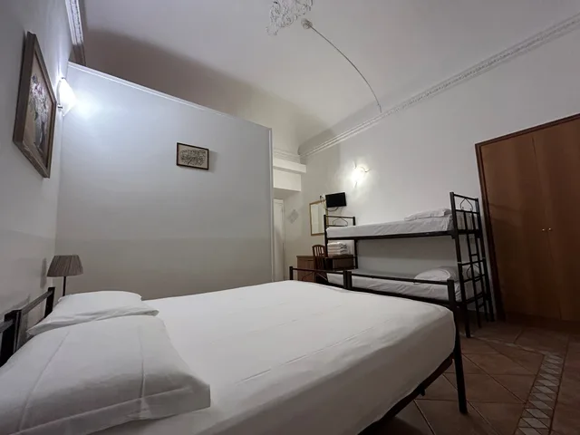 غرفة قياسية رباعية، Hotel Il Papavero 2/4