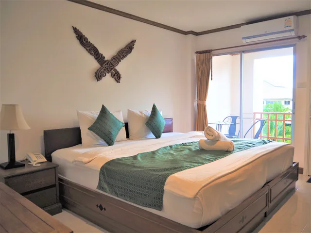 غرفة سوبيريور بسرير كوين بإطلالة على البحر، Hua Hin White Villa 1/2