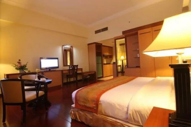 غرفة ديلوكس بسريرين منفصلين، Golden View Hotel Batam 2/5