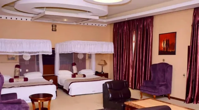 غرفة عائلية بسريرين مزدوجين، Ropani Hotel Kajjansi 1/3