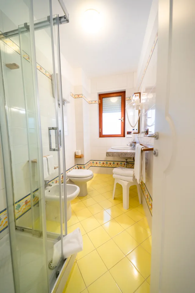 غرفة قياسية بسرير مزدوج، Club Residence la Castellana 6/6