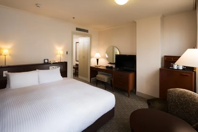 غرفة بسرير كوين في المبنى الرئيسي، Sapporo Grand Hotel 1/10