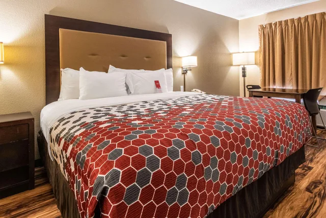 غرفة بسرير كينج لذوي الإعاقة، Econo Lodge Hillsboro I-35 5/6