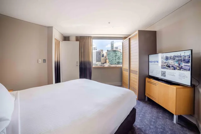 Executive, Double Bed, Darling Harbour View، Novotel Sydney On Darling Harbour 3/3