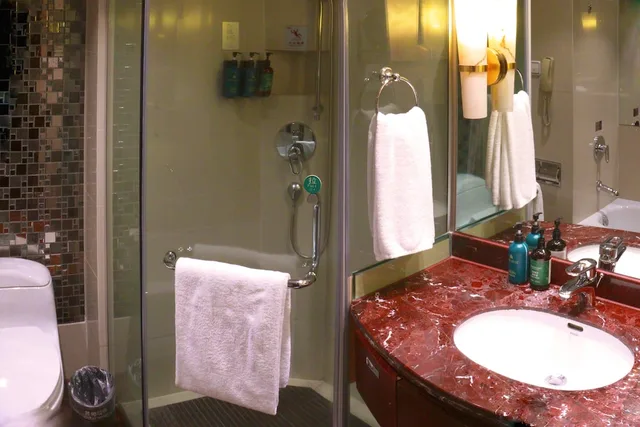 غرفة بريميوم بسرير كينج للمدخنين، Crowne Plaza City Center Ningbo 1/1