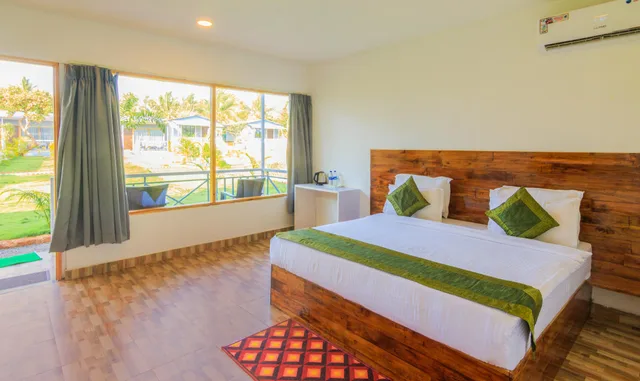 غرفة قياسية، Treebo Lands End Beach Resort 2/2