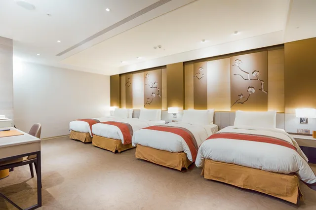 Family, No Window، Green World Hotel Grand Nanjing 1/1