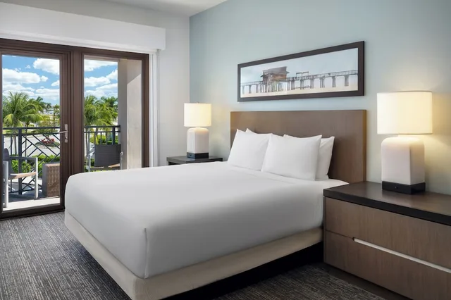 جناح استوديو بسرير كينج مع أريكة لذوي الإعاقة، HYATT HOUSE NAPLES/5TH AVENUE 3/7