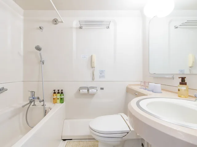 غرفة قياسية ثلاثية بسريرين منفصلين للمدخنين، Art Hotel Kagoshima 2/2