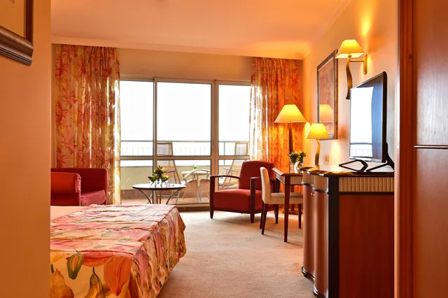Classic, Lateral Side Sea View, Pestana Grand Premium Ocean Resort 2/4