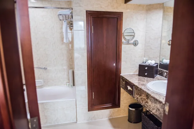 غرفة ديلوكس بسرير كينج، Courtyard Shanghai Pudong 6/6