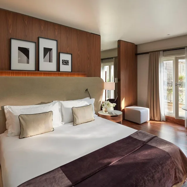 جناح بشرفة، Mandarin Oriental Milan 1/1