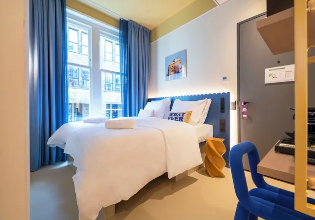 غرفة ديلوكس بسرير كوين بشرفة، City Hotel Rembrandt Square 7/10