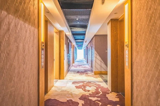 James Joyce Coffetel Shijiazhuang Railway Station، شيجياتشوانغ 28/48