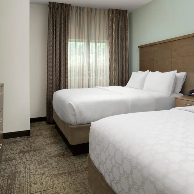 جناح بغرفتي نوم لذوي الإعاقة، Staybridge Suites Greenville I-85 Woodruff Road 2/5