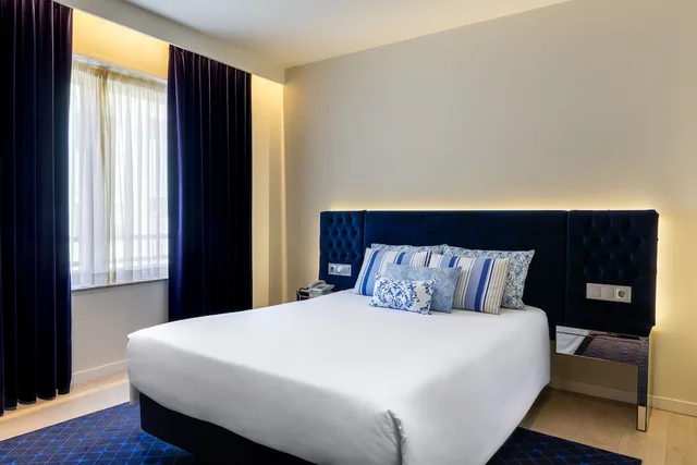 غرفة قياسية بسرير مزدوج، Hotel Cristal Porto 2/5