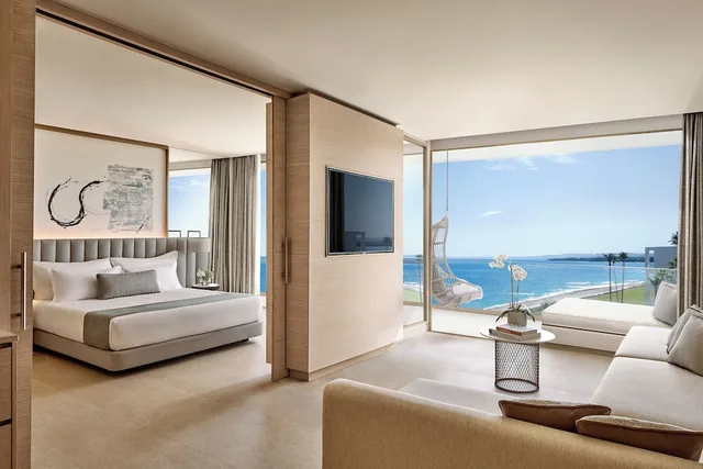 1 Bedroom, Deluxe, Suite, Double Bed, Sea View, Sofa, Ikos Andalusia 1/2
