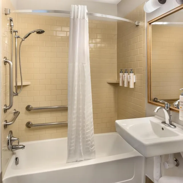 Studio, Suite, Queen Bed, Bathtub, Accessible, Sonesta Simply Suites Las Vegas 9/10
