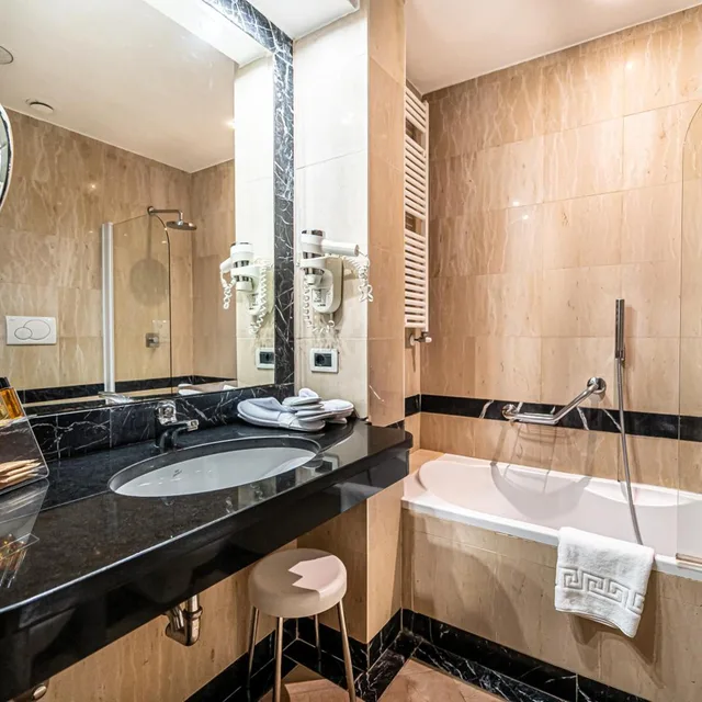 غرفة مفردة، Cardinal Hotel St Peter 3/7